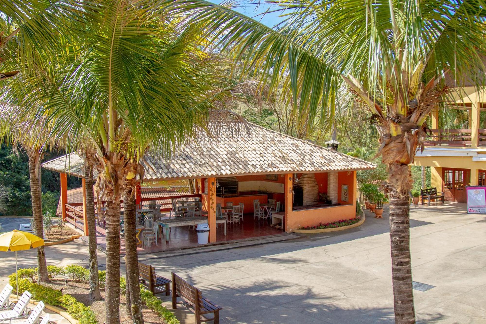 Hotel Fazenda Saint Nicolas Águas de Lindóia Bagian luar foto