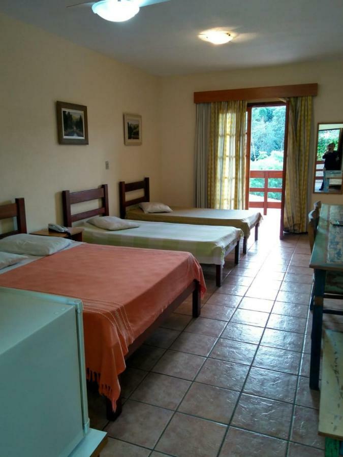 Hotel Fazenda Saint Nicolas Águas de Lindóia Bagian luar foto