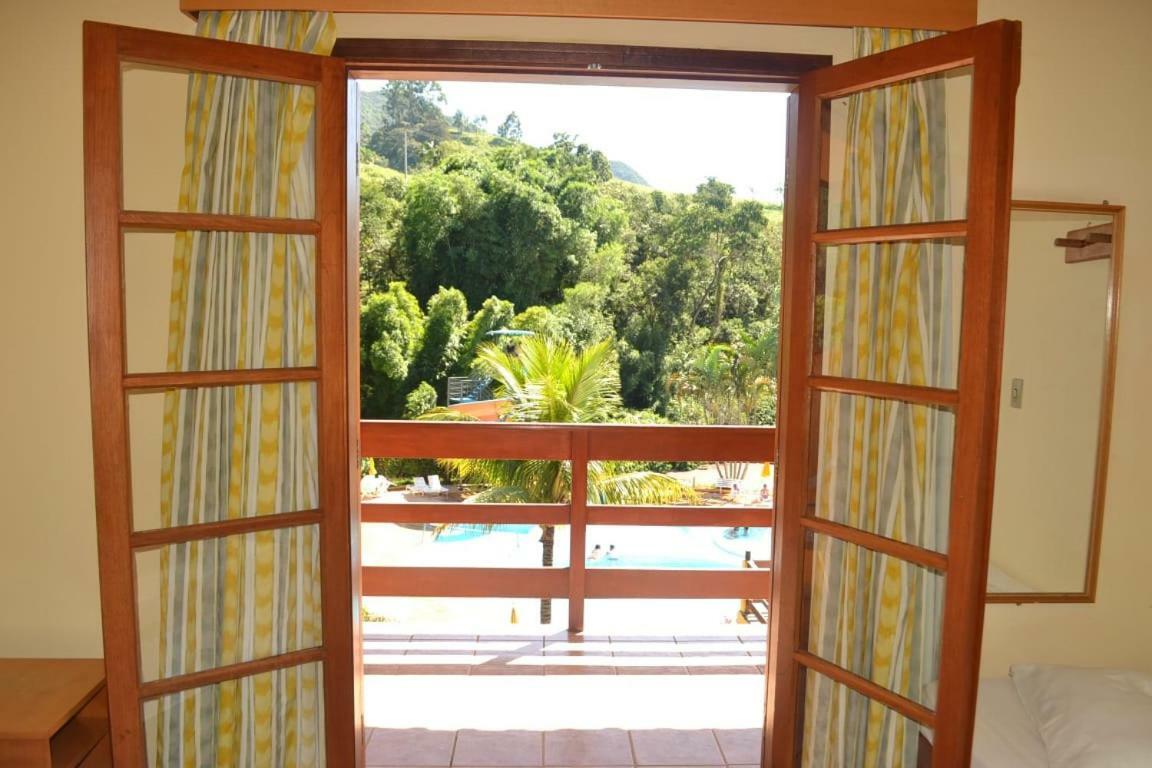 Hotel Fazenda Saint Nicolas Águas de Lindóia Bagian luar foto